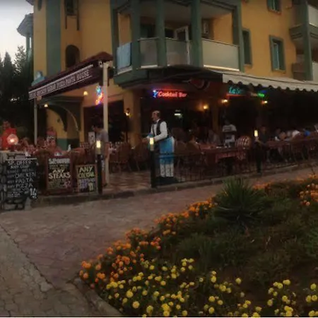 Hotel de apartamente Rayon 2*